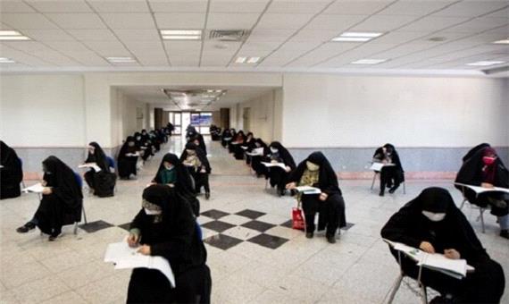آزمون اعطای مدرک تخصصی به حفاظ قرآن کریم در سنندج برگزار شد