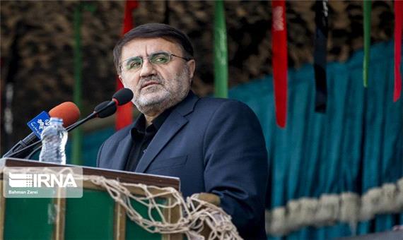 استاندار کرمانشاه: پرچم انقلاب اسلامی را به دست امام زمان (عج) می‌رسانیم