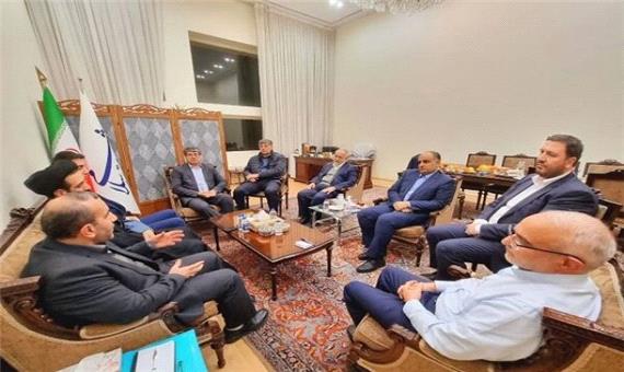 جلسه استاندار کرمانشاه با اعضای مجمع نمایندگان برگزار شد