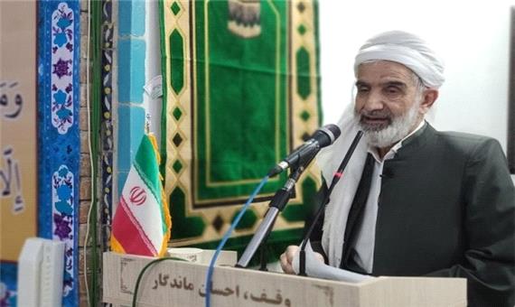 امام جمعه سنندج: حضور گسترده در انتخابات نه بزرگ به دشمنان نظام است