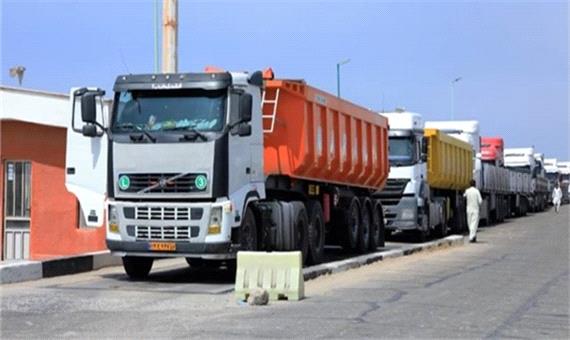 تردد کامیون‌ها در محور اسلام آبادغرب ممنوع شد