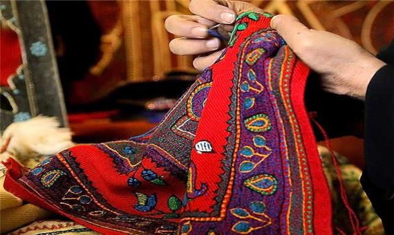 بانوان کردستانی نقش به‌سزایی در تولید محصولات صنایع‌دستی دارند