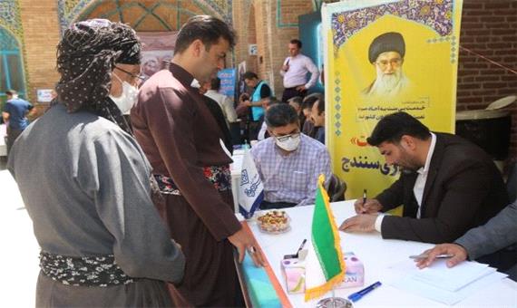 برپایی میز خدمت ادارات در مساجد جامع کردستان