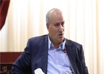 کنایه تاج به قلعهنویی: اگر حمایت مردم را میخواهید انتقاد هم بپذیرید