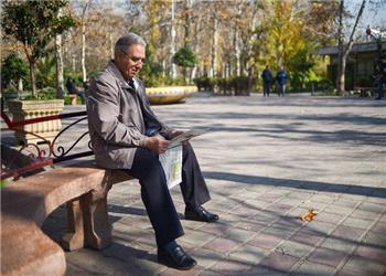 پرسته: عیدی 4.3 میلیونی مستمریبگیران کرمانشاه واریز شد