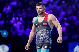 زمان مسابقه فینال علیرضا کریمی مقابل حریف آمریکایی