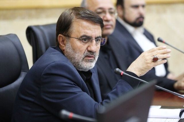 بانک اطلاعاتی جوانان تحصیل کرده و توانمند در کرمانشاه تهیه شود