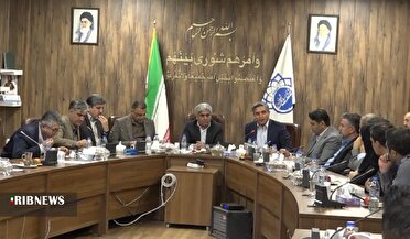 بررسی وضعیت طرح‌های عمرانی سنندج با حضور مسئولان