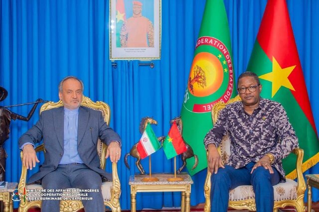 پیام‌های پزشکیان و عراقچی تسلیم وزیر خارجه بورکینافاسو شد