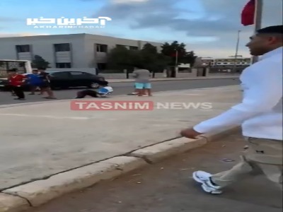 فوتبال بازی کردن ستاره پاری‌سن‌ژرمن در خیابان‌های مراکش