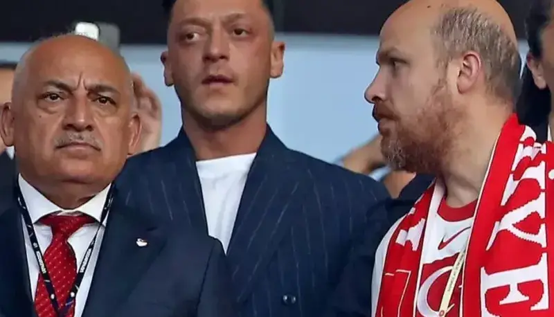 اوزیل محو ستاره‌های جدید در ترکیه: چه برندی شدیم!‏