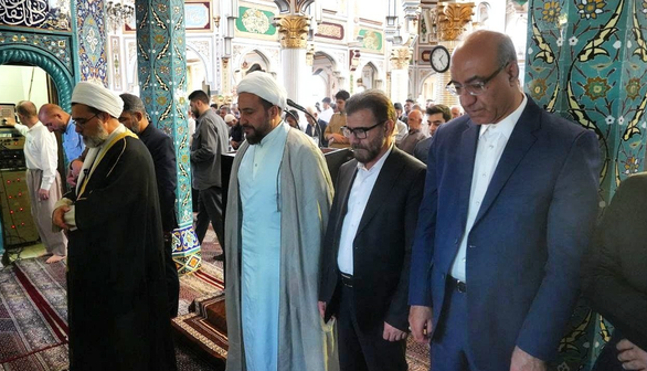 حضور مسئولان استانی در صف نماز اهل سنت کرمانشاه