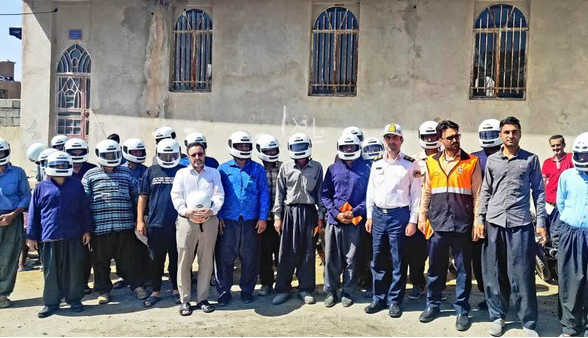 همایش موتورسیکلت‌سواران قانونمند در دینور برگزار شد