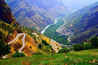 تجلیل از فعالان حوزه گردشگری کردستان به مناسبت هفته گردشگری