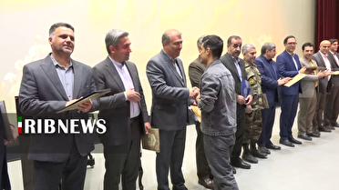 تجلیل از پذیرفته شدگان دانشگاه‌ها