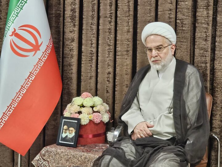 پورذهبی: حمایت از هنرمندان و تقویت زیرساخت‌های فرهنگی استان ضروری است