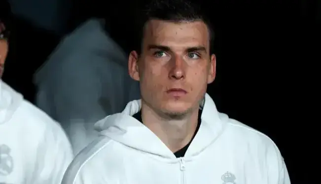 نتیجه جنجال ال‌کلاسیکو؛ دروازه‌بان رئال محروم شد