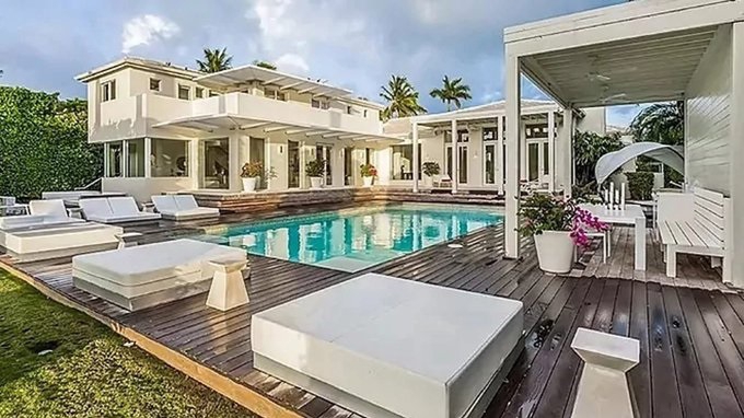 قصر شگفت‌انگیز ۱۱ میلیون یورویی لامین یامال