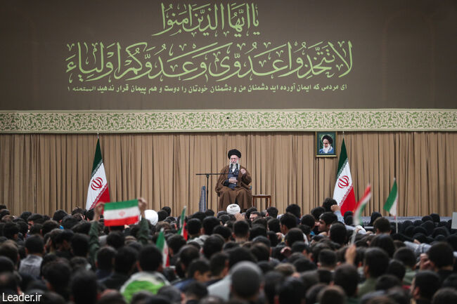 رهبر انقلاب: اختلاف جمهوری اسلامی و آمریکا، ذاتی است و نه تاکتیکی