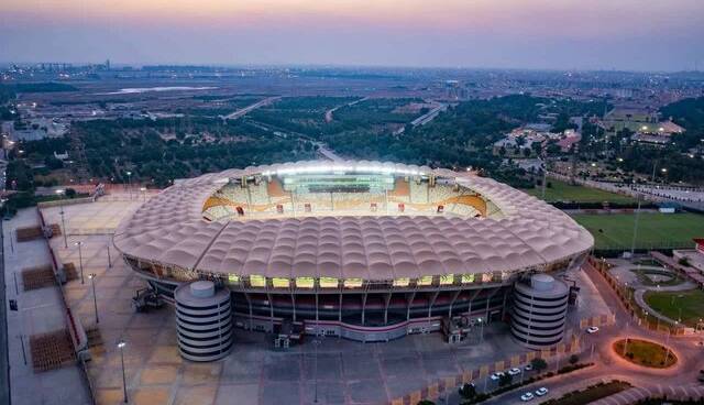 ادامه تلاش‌ها برای ورود بانوان به ورزشگاه فولاد