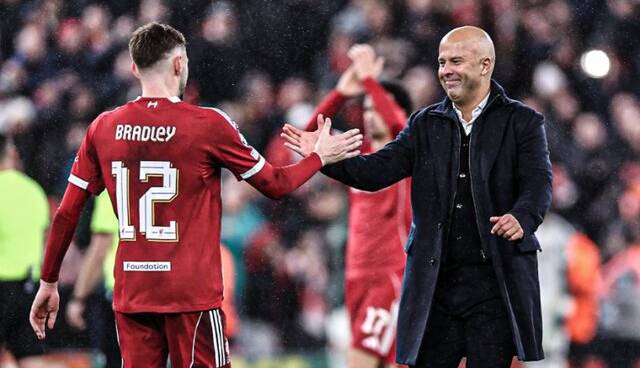 اشلوت: می‌توانستیم گل‌های بیشتری به رئال بزنیم