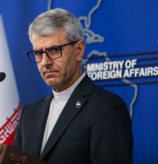 بقائی: تحریم‌های آمریکا علیه ایرانیان، جنایت علیه بشریت است