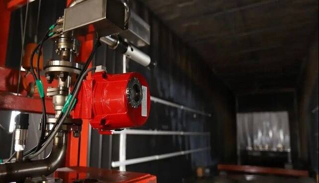 اولین سیستم آتش‌نشانی هوش مصنوعی جهان برای مهار آتش‌سوزی‌های نفتی در کشتی‌ها