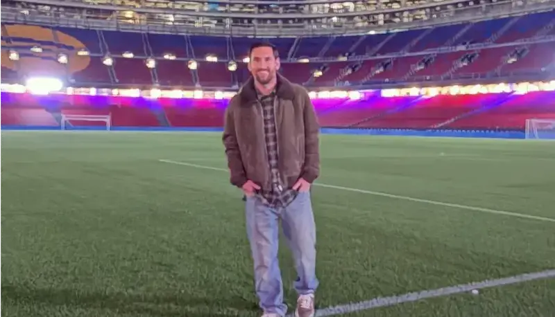 واکنش بارسا به حضور مسی در نوکمپ: خوش آمدی!