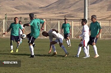 برگزاری مسابقه دوستانه فوتبال در کامیاران