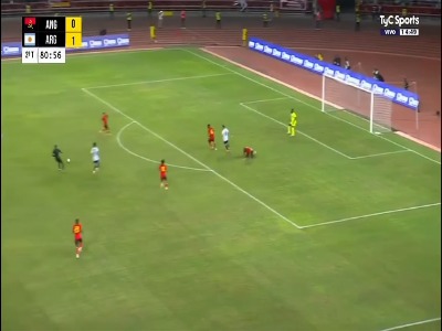 گل دوم آرژانتین توسط لیونل مسی در دقیقه ۸۱