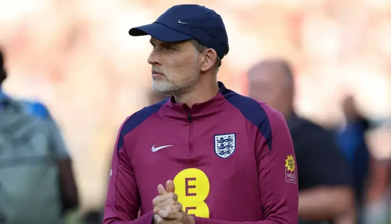 سرود ملی انگلیس بر لب یک آلمانی؛ شاید در جام جهانی!