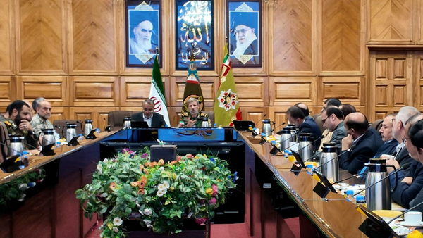 فرمانده کل ارتش: حتی یک لحظه را برای ارتقای قدرت دفاعی از دست ندادیم