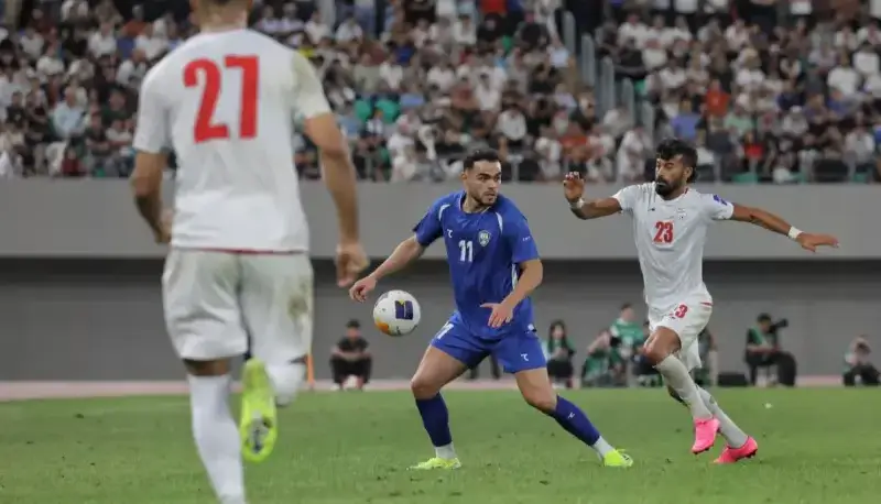 ازبکستان با لباس‌های فینال کافا مقابل ایران