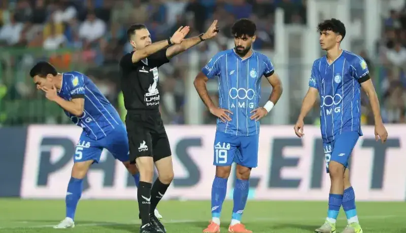 امید استقلال به دستور موقت برای پنجره بسته