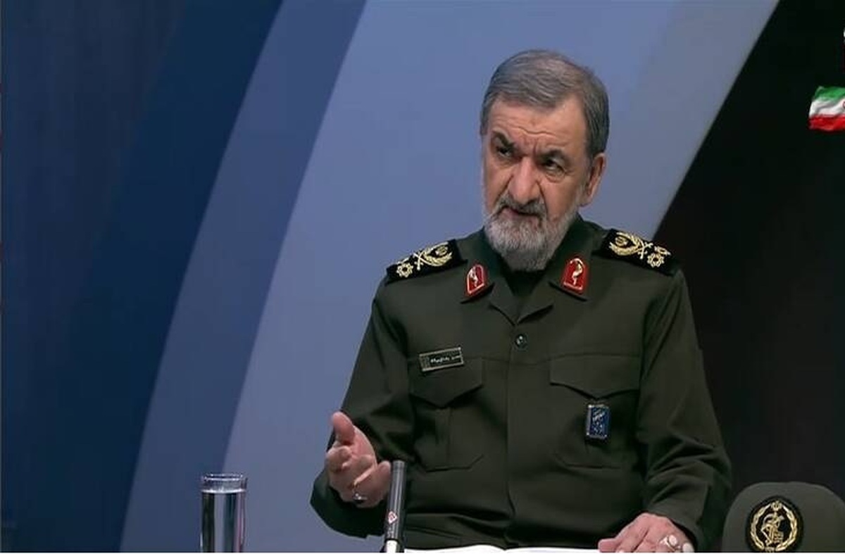 محسن رضایی: صبر راهبردی نیروهای مقاومت می‌تواند مورد تجدید نظر قرار بگیرد