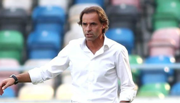 سرمربی تیم الحسین: خوشحالم در کشوری هستم که مردمش فوتبال‌ دوست هستند