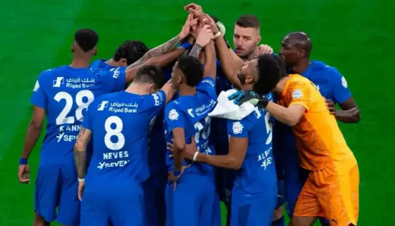 الهلال زودتر از تراکتور جشن صعود می‌گیرد!
