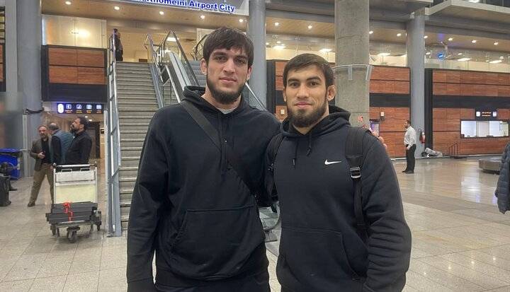 دو کشتی‌گیر مطرح روس وارد ایران شدند