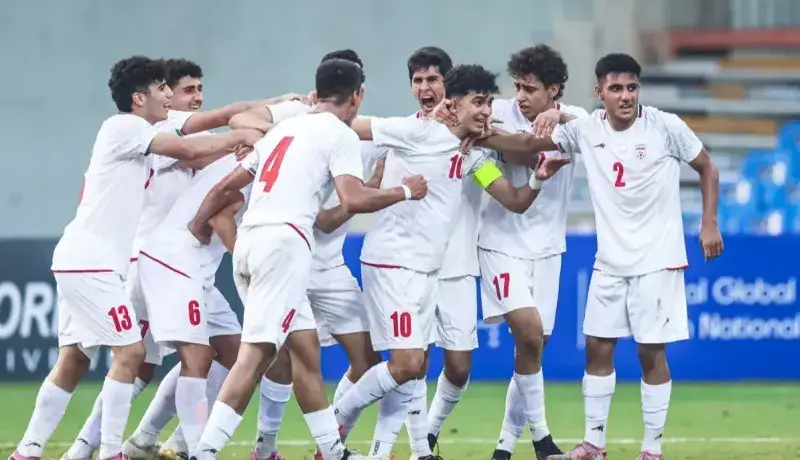 شاگردان احمدی از لحاظ بدنی حریف را آچمز کردند