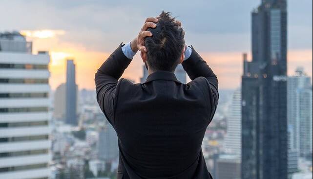 استرس دارید؟ از نگاه علم انگار هر روز با شیرها می‌جنگید!