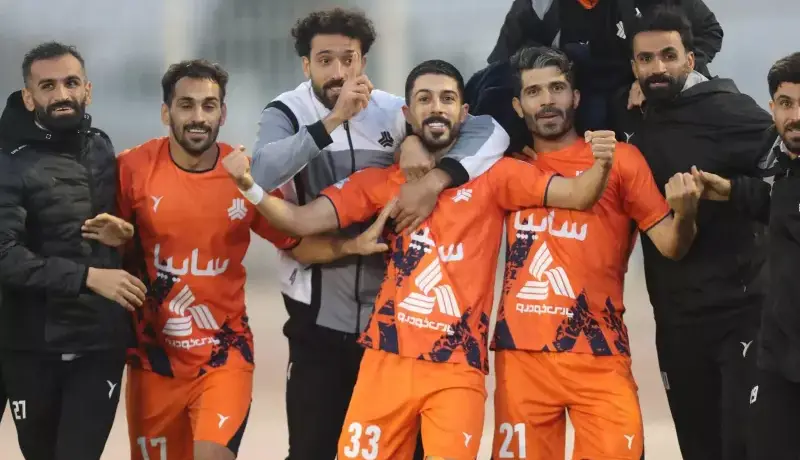 چهره درد کشیده آقای گل فوتبال ایران!