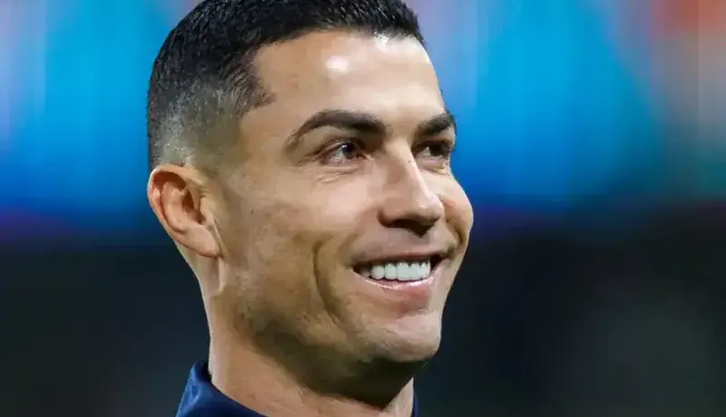 پیشنهاد جذاب به رونالدو؛ کیک بوکسور شو!