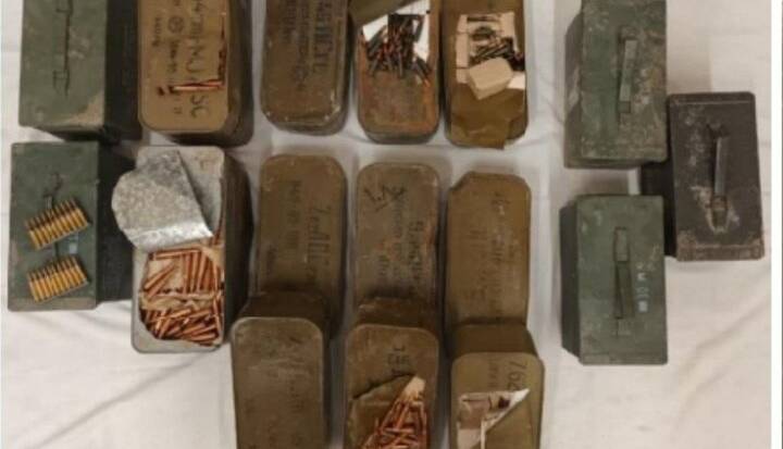 کشف محموله نیم تنی مهمات در ارتفاعات صعب‌العبور بانه