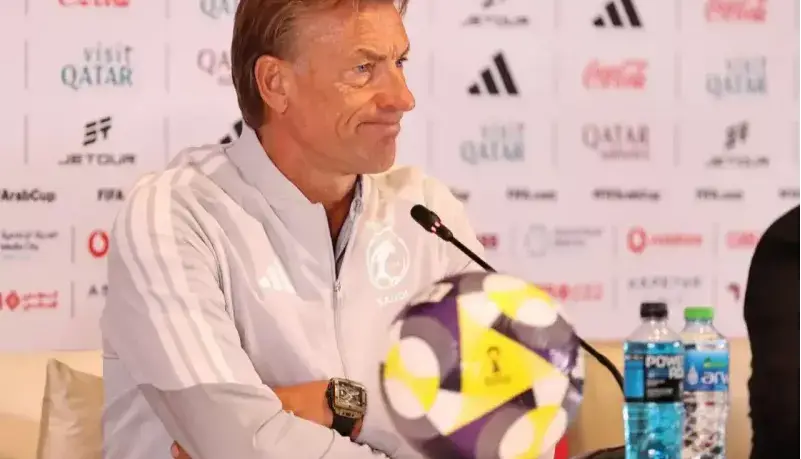 سرمربی عربستان: دوست دارم با فرانسه بازی کنیم