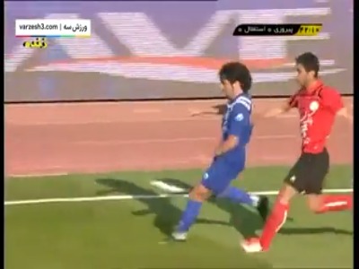 گل زیبای آرش برهانی به پرسپولیس در دربی ۷۰