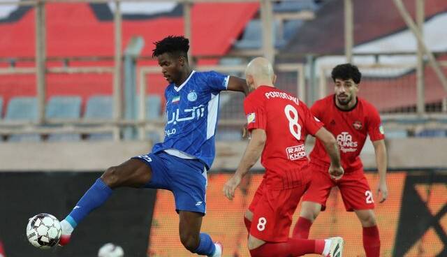 غیبت اندونگ در حداقل ۴ بازی مهم استقلال!