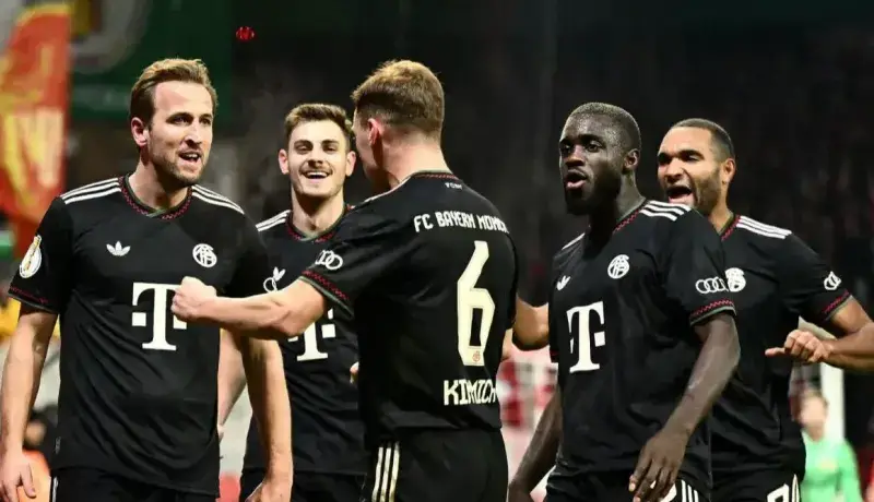 یونیون ۲-۳ بایرن؛ صعود به کمک بازیکنان حریف!