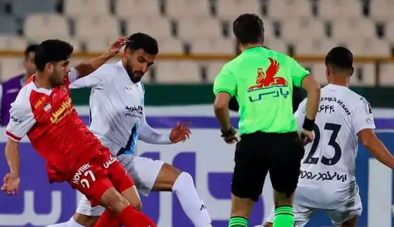 گزارش زنده؛ پیکان ۰-۰ پرسپولیس