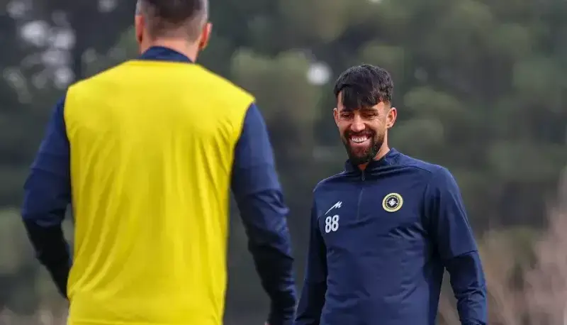 سپاهان با یک عدد رویایی صدرنشینی می‌خواهد