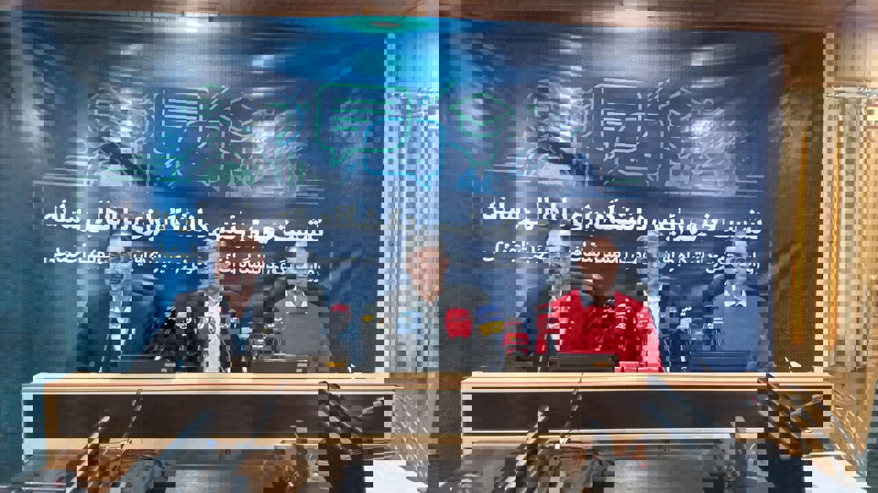 رئیس دانشگاه رازی: رسانه ها در اقتصاد دانش‌بنیان نقش محوری دارند